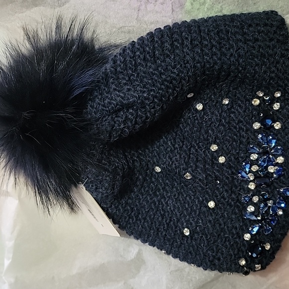 NWT Echo Fur Pom Pom Embellished Beanie Navy Rhinestone Crystals Alpaca Wool main image 8